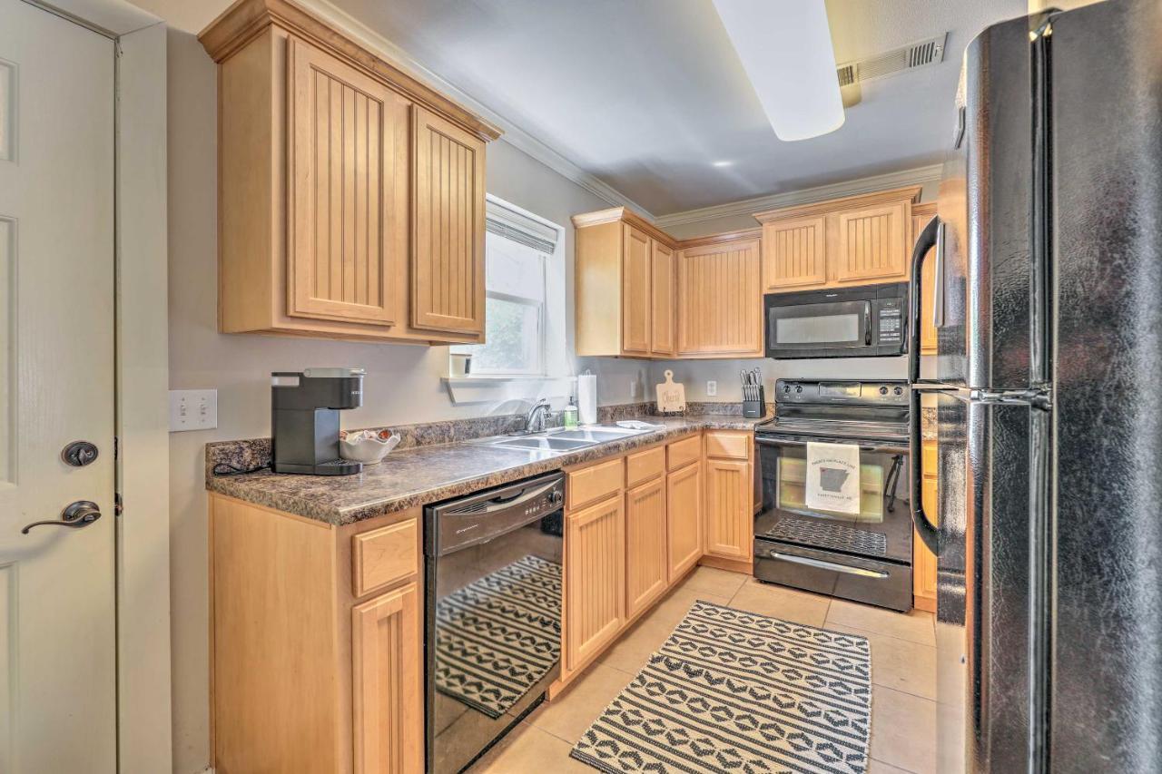 Charming Springdale Townhome About 5 Mi To Dtwn! Kültér fotó