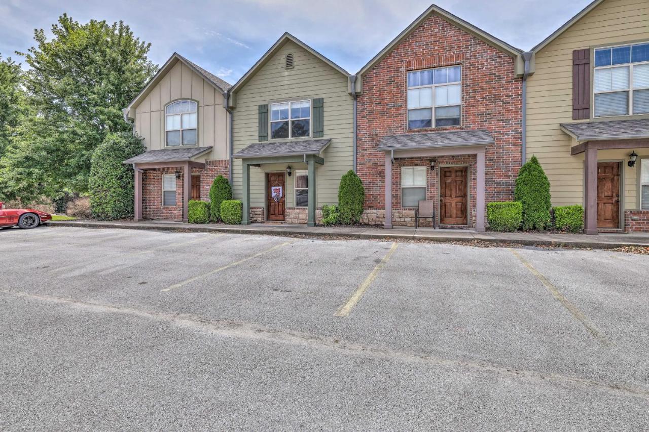 Charming Springdale Townhome About 5 Mi To Dtwn! Kültér fotó
