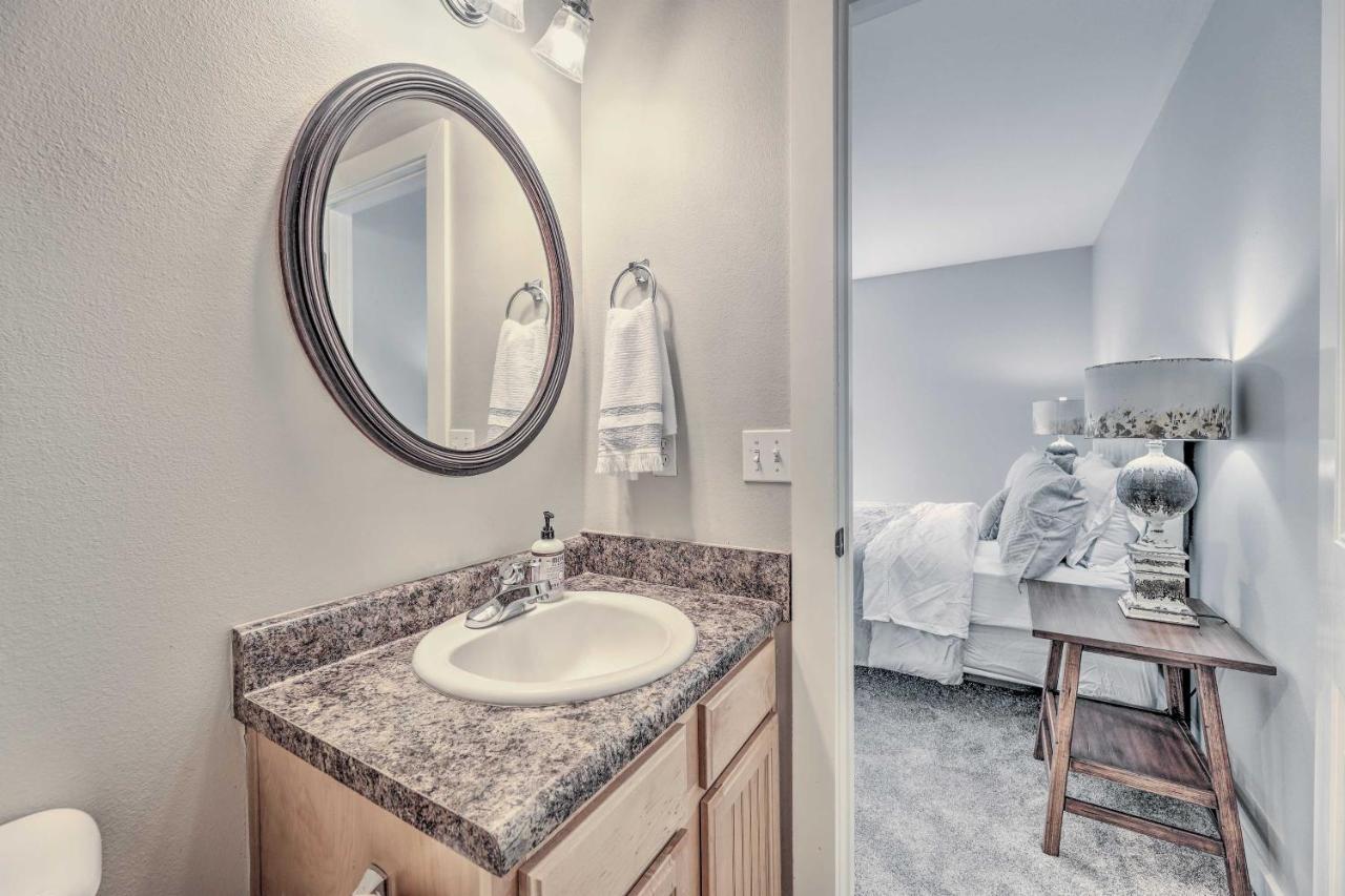 Charming Springdale Townhome About 5 Mi To Dtwn! Kültér fotó
